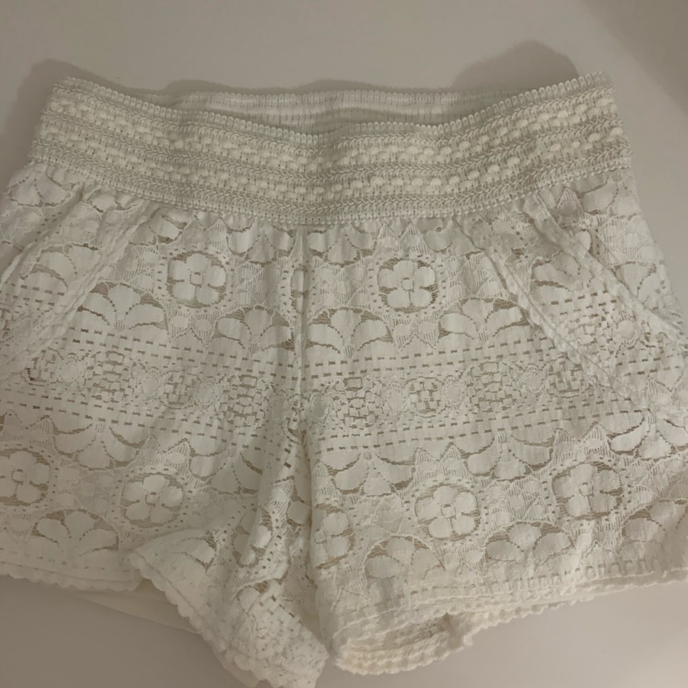 White floral kids shorts